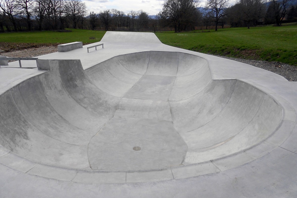 Chevry skatepark